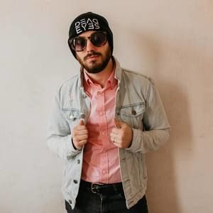 Meet your Posher, Alex